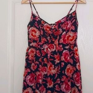 Floral print maxi dress with pockets
